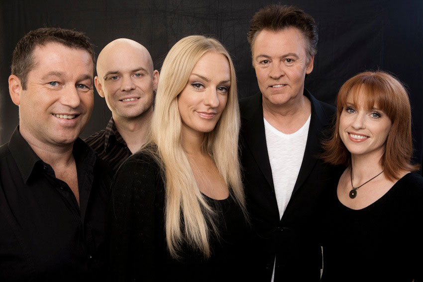 Rent A Blend in Farbe